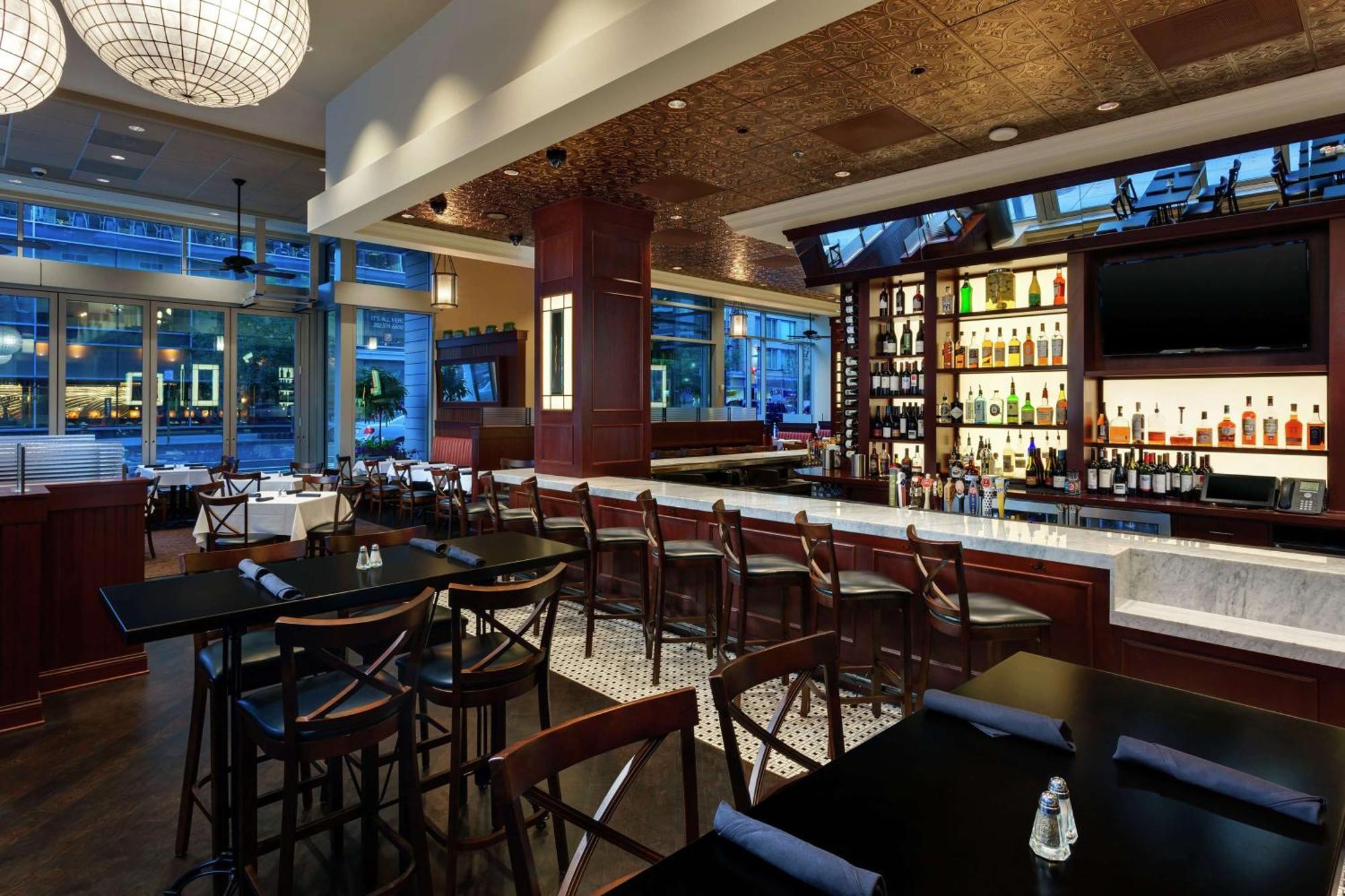 Hilton Garden Inn Washington Dc/Georgetown Area Ngoại thất bức ảnh