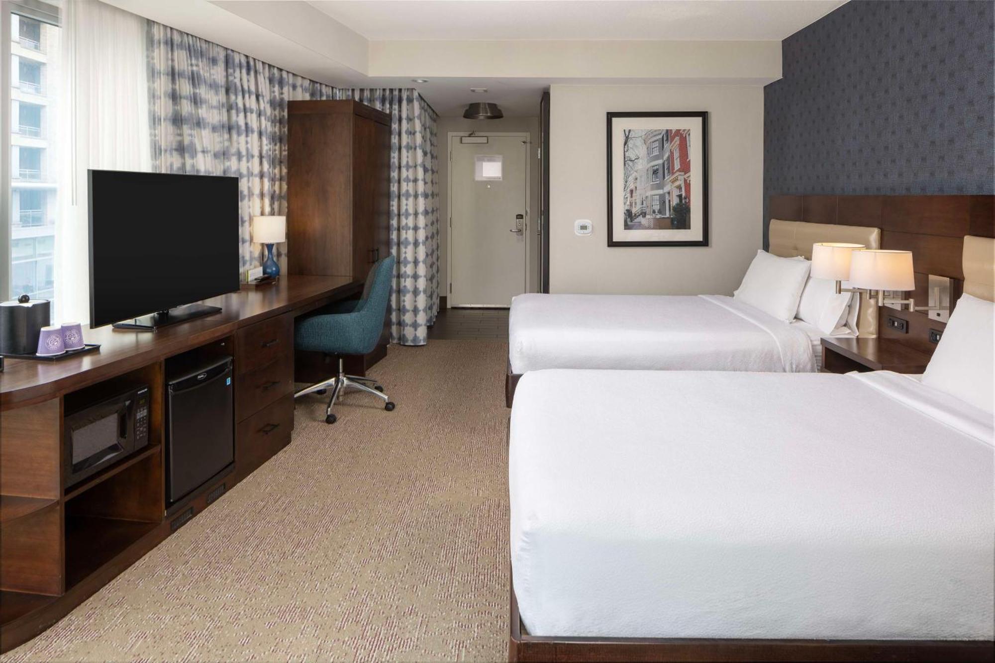 Hilton Garden Inn Washington Dc/Georgetown Area Ngoại thất bức ảnh