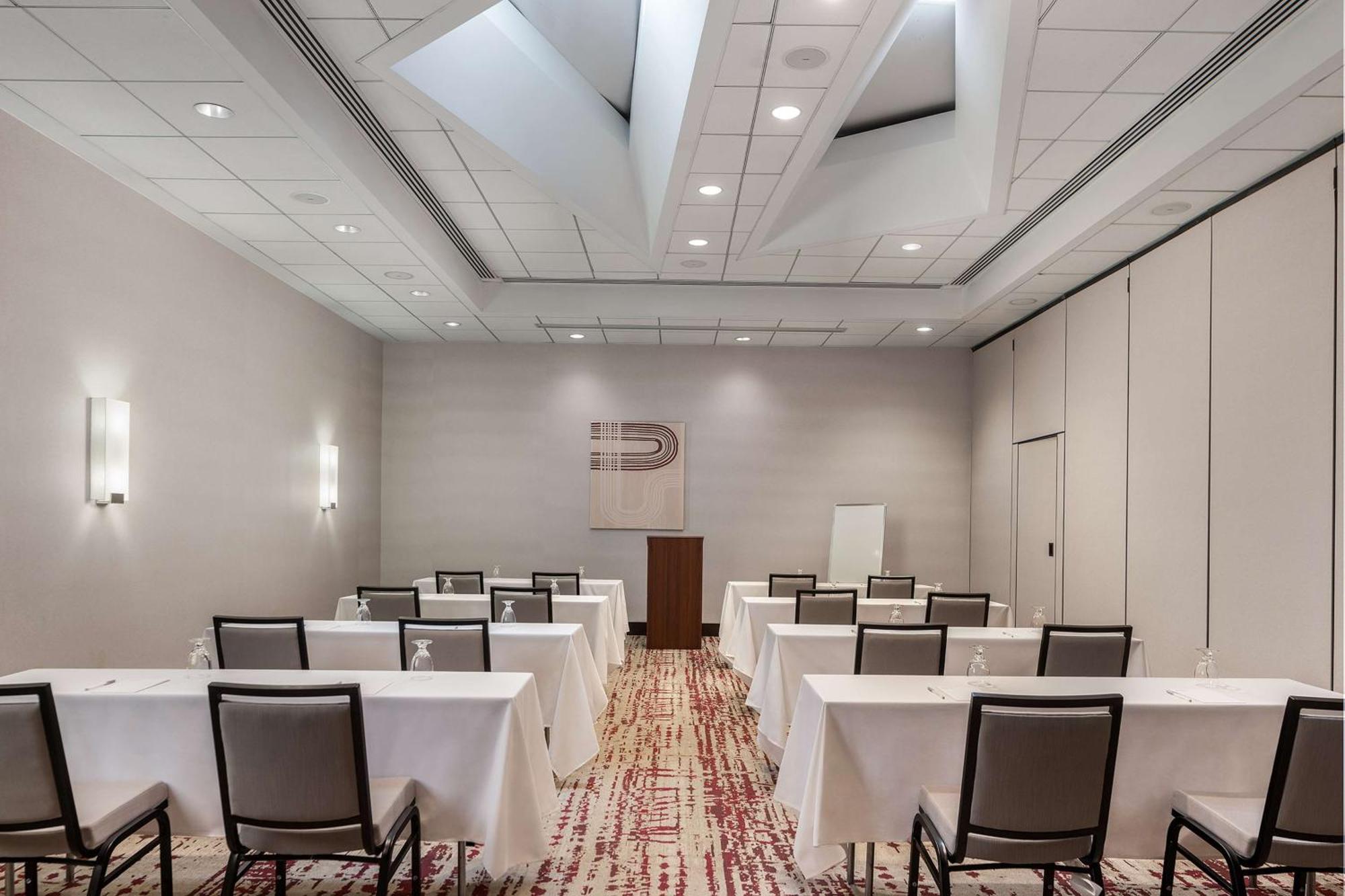 Hilton Garden Inn Washington Dc/Georgetown Area Ngoại thất bức ảnh